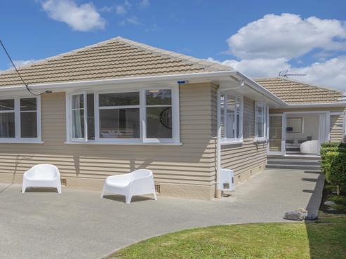 11 Garden Road, Avalon