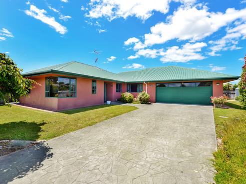 12 Pukeone Place, Motueka
