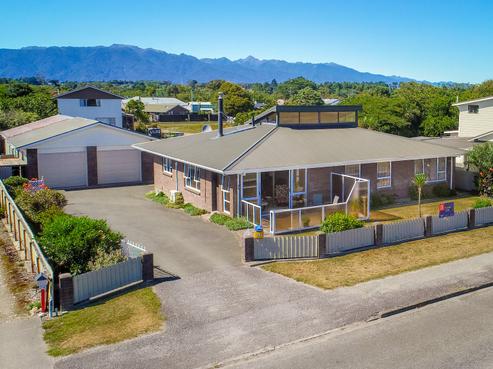33 Marine Parade, Carters Beach