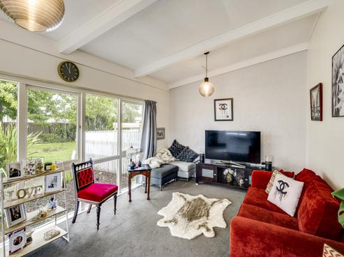 3/204B Park Road South, Akina