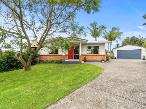 19 Shearwater Street, One Tree Point