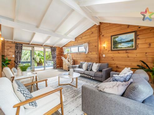 8 Chestnut Grove, Maungaraki