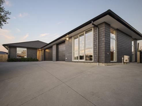 120 Lisle Farm Drive, Pukekohe