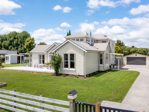 20 Roberts Street, Martinborough