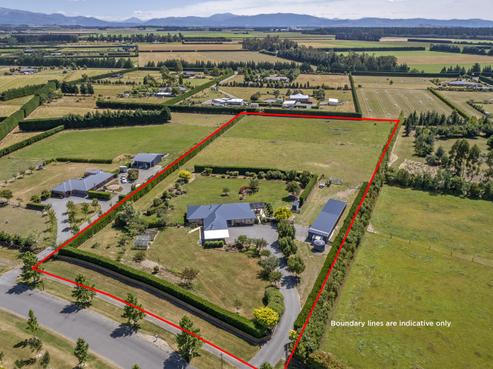 9 Mulholland Drive, Darfield