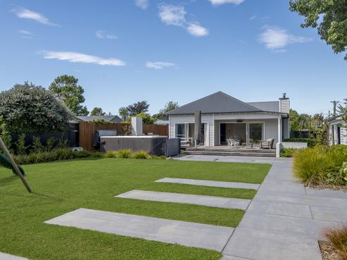 81 Weston Road, Saint Albans
