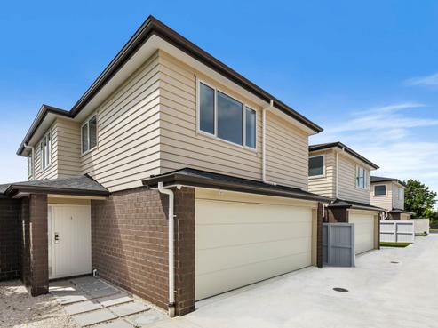 98C Flanshaw Road, Te Atatu South