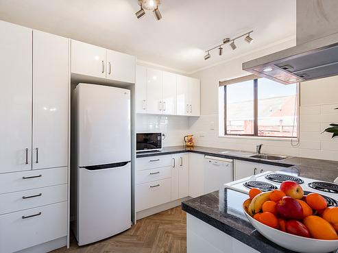 4/3 Ebdentown Street, Ebdentown