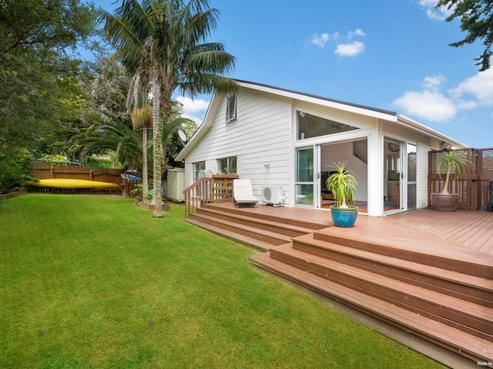 1/4 Mawson Avenue, Torbay