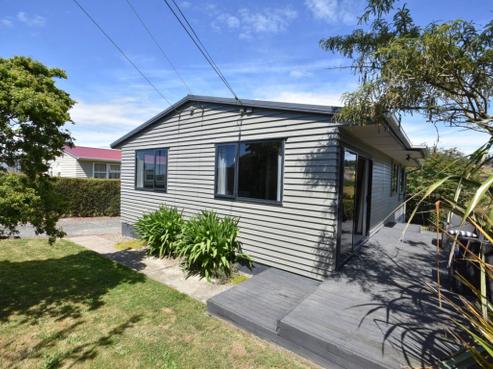 143 Ashmore Street, Halfway Bush