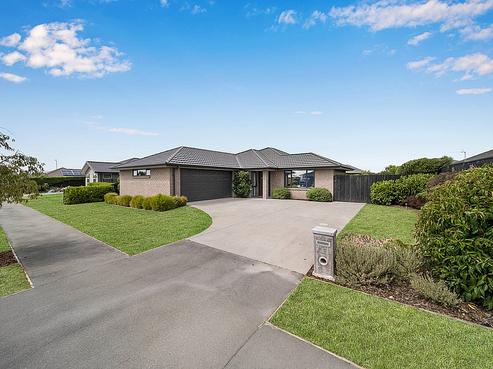 15 Greenstone Street, Rolleston
