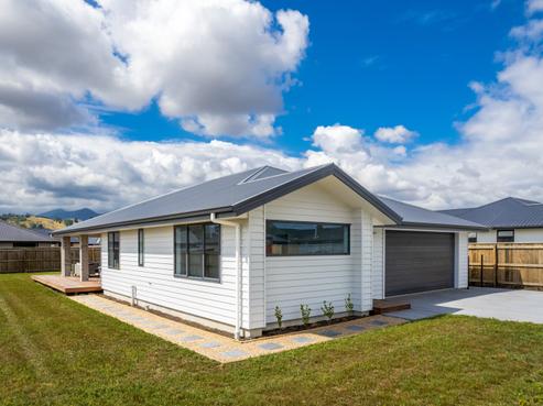 20 George Fyfe Way, Wakefield