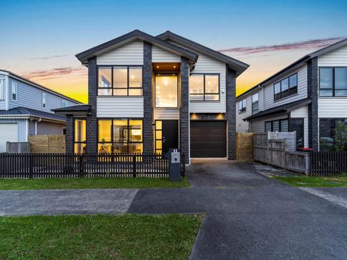 11 Bomber Lane, Whenuapai