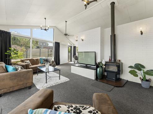 68 Royal Terrace, Alexandra