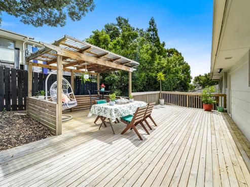 591 Whangaparaoa Road, Stanmore Bay