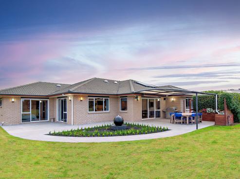 121B Aerodrome Road, Thornton
