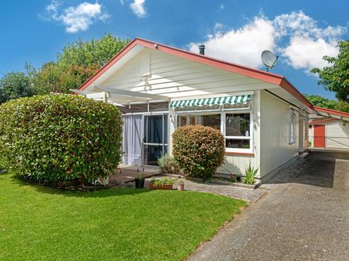 27 Score Road, Inner Kaiti