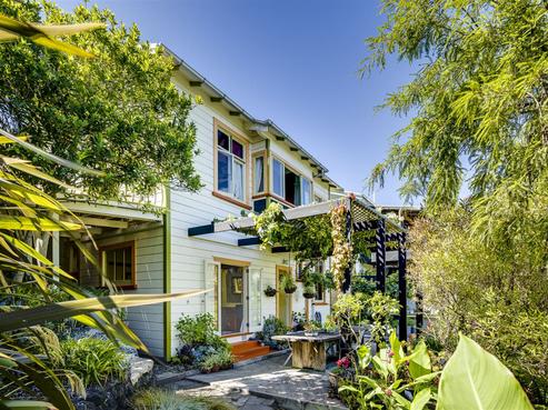 1 Lawrence Road, Napier Hill