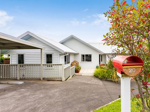 20 Redwood Crescent, Hurdon