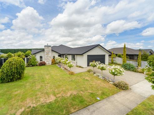 36 Accolade Street, Feilding