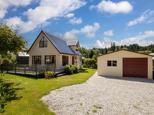 19 Arrow Street, Naseby