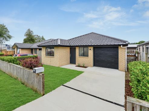 28 North Ridge Drive, Rototuna North