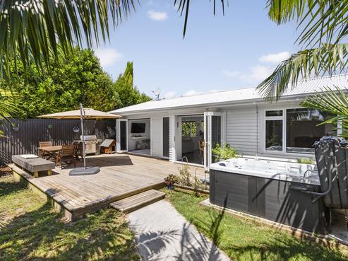 257 West Tamaki Road, Waiotaiki Bay