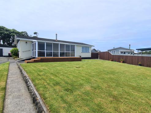 12 Hickey Place, Opunake