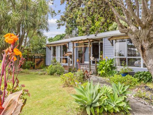 5 Marere Avenue, Paraparaumu