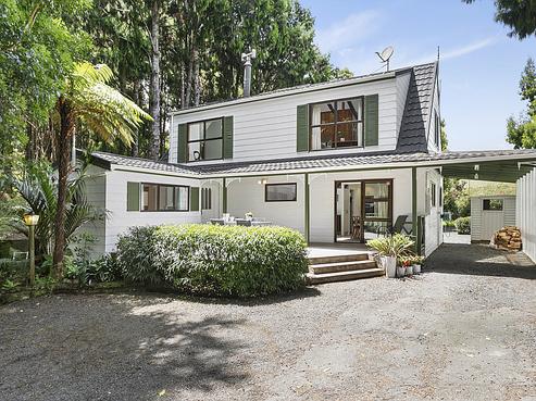 25 Napuka Road, Henderson Valley