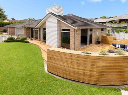 16 Laura Avenue, Ohauiti