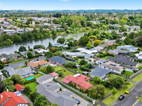 17 Riverview Terrace, Fairfield