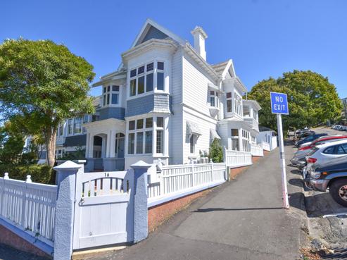 16 Pitt Street, Dunedin Central