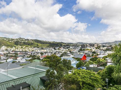 54/46 Hiropi Street, Newtown