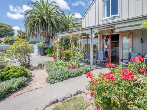 3A Beach Road, Akaroa