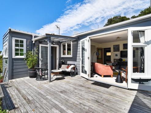 63 Aotea Street, Tainui
