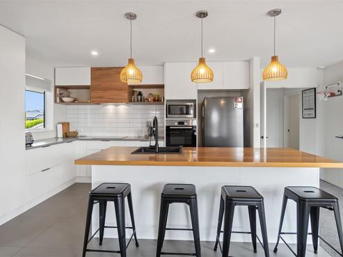 15 Full Moon Lane, Rolleston