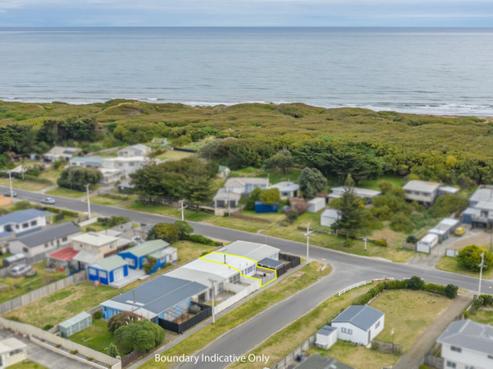 1/2 Himatangi Street, Himatangi Beach