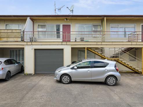 2/22 Scannell Street, Taupo