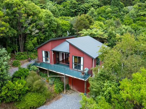 32 Tirimoana Terrace, Anakiwa and Surrounds