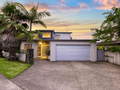 1 Walton Street, Red Beach