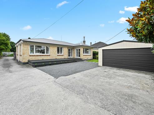 224 Fox Street, Hamilton East
