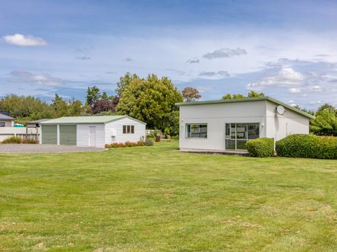 58 Higginson Street, Otane