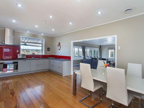 103 Royal Road, Massey