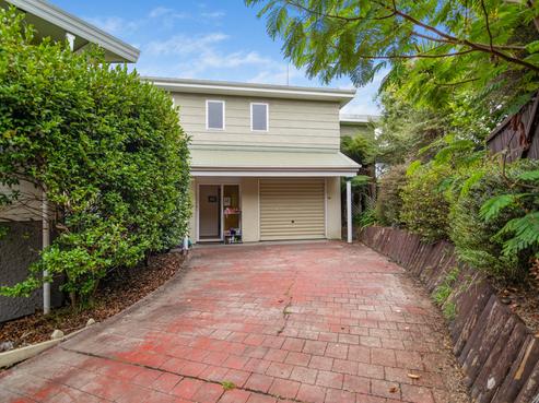2/12 Farnham Drive, Richmond