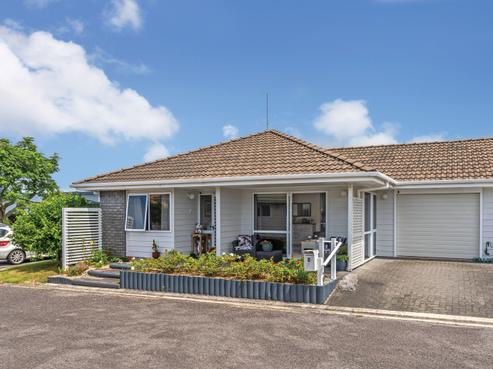 4 Campbell Close, Whangamata