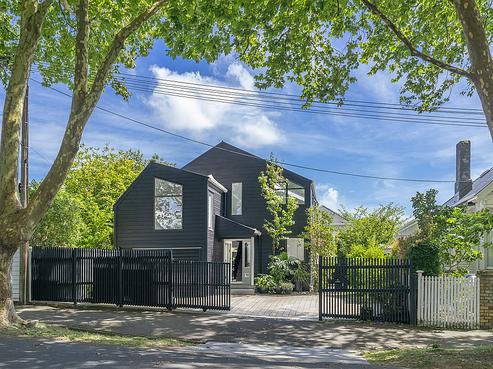 2 Alma Street, Northcote Point