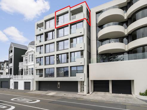 10/318 Oriental Parade, Oriental Bay