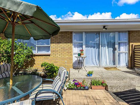 2/46 Takanini Road, Takanini
