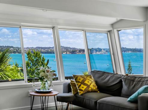 1100A Whangaparaoa Road, Tindalls Beach